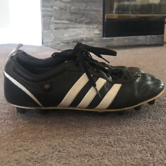 vintage soccer cleats